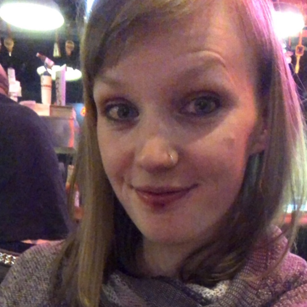 Meet your Posher, Abi